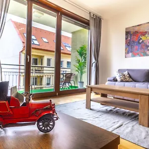  Apartment Kazinczy 52 B